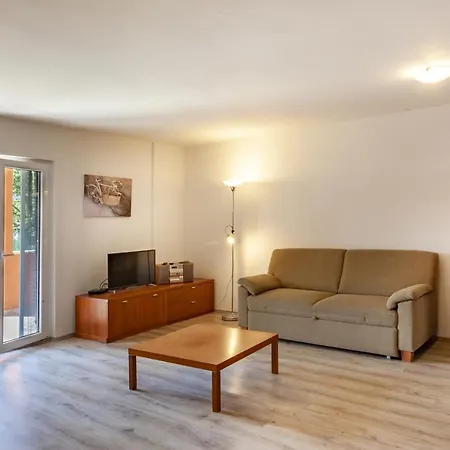 Holiday House With A Parking Space - 16147